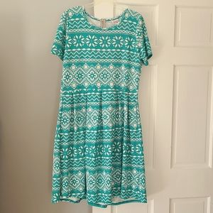 LuLaRoe 2XL Amelia Dress, bright minty seafoam green/teal with white details.
